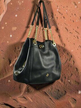 Coach Turnlock Edie Shoulder Bag (PRE-LOVED)